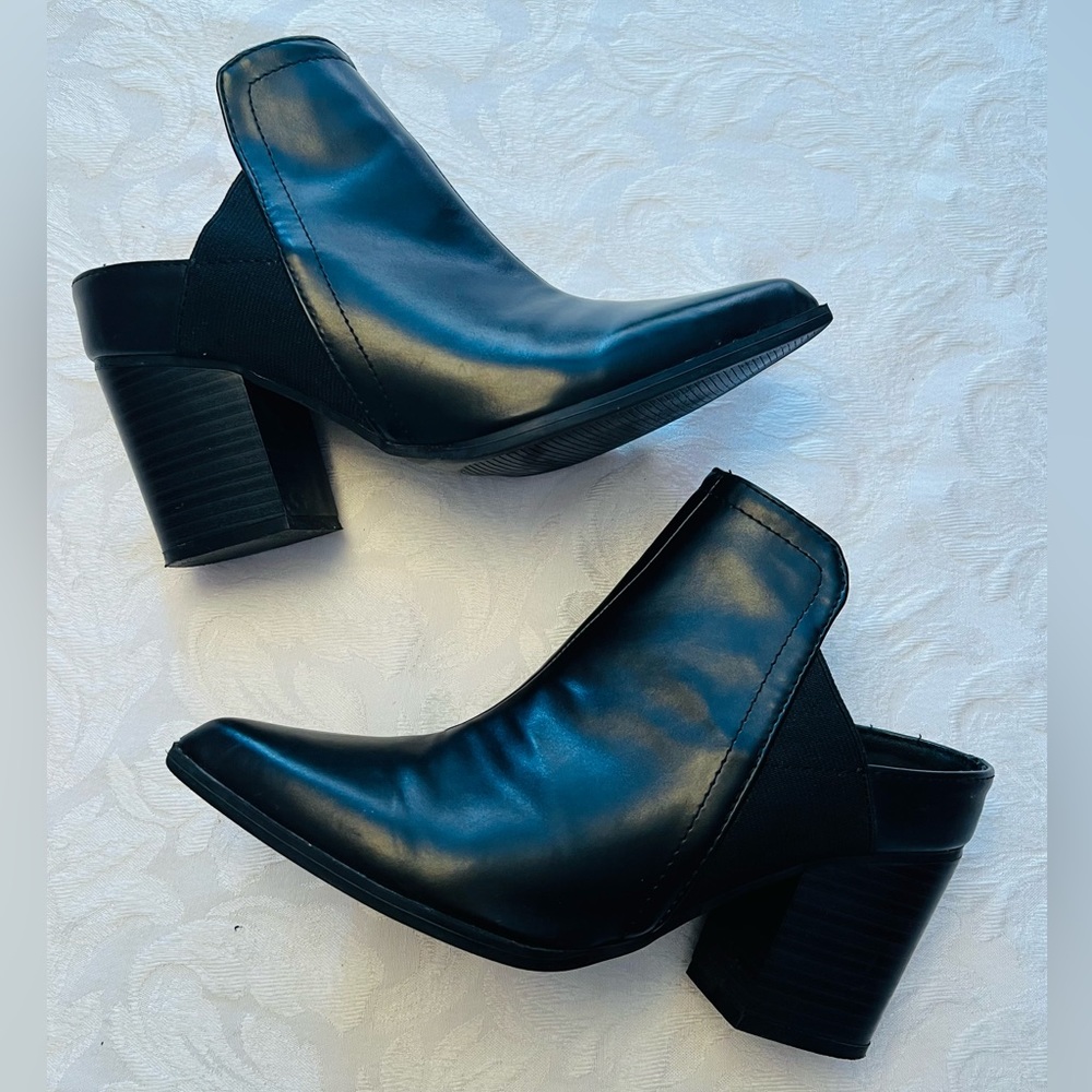Slip on Boot Shoes